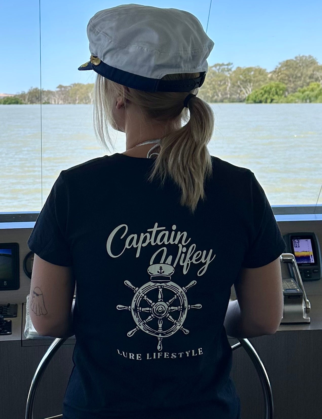 Captain Wifey