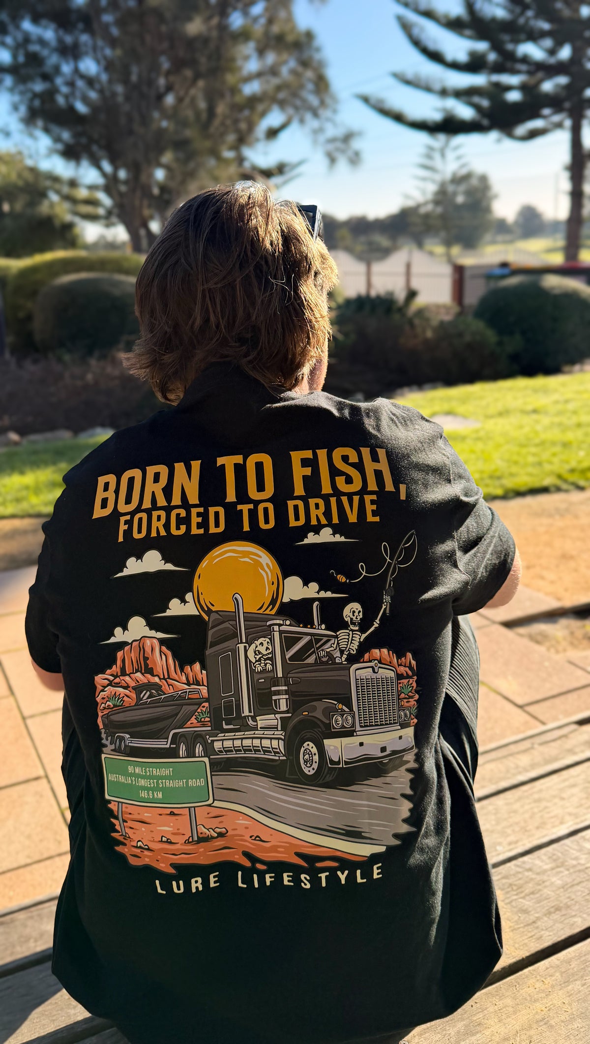 THE TRUCKIN TEE